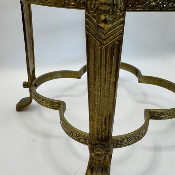 Vintage brass plant stand. Art Deco inspired planter holder. - Picture 8 of 8
